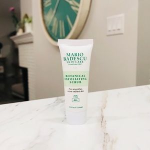 Mario Badescu Botanical Exfoliating Scrub